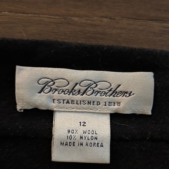 Brooks Brothers Classic Gray Pencil Skirt - Picture 3 of 3